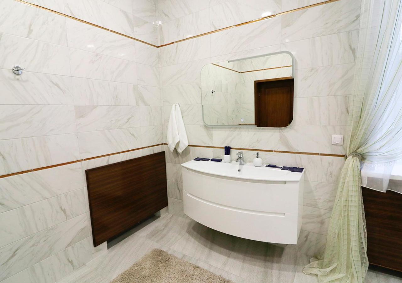 Vip Apartments Dipservice Hall Μινσκ Εξωτερικό φωτογραφία